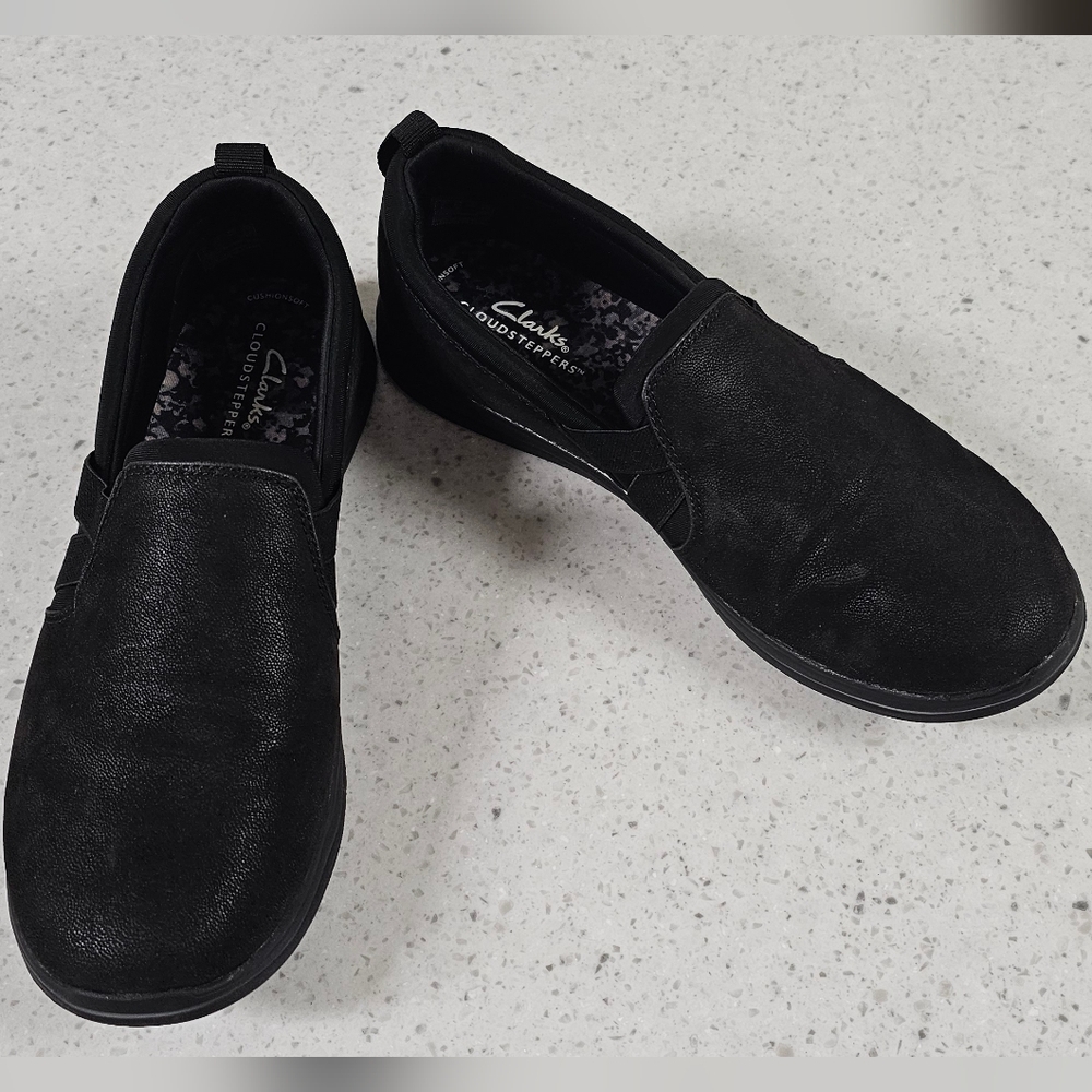 Clarks Women's Black Leather Loafers